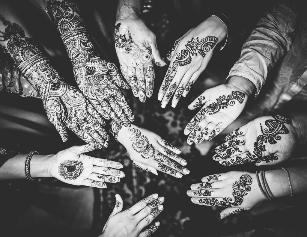 indian wedding, henna tattoo, mehndi-3633796.jpg